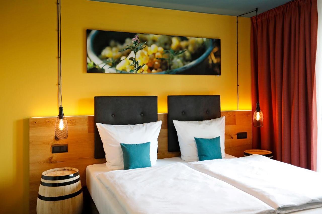 Casa Palatina Bed & Breakfast Grosskarlbach Eksteriør bilde