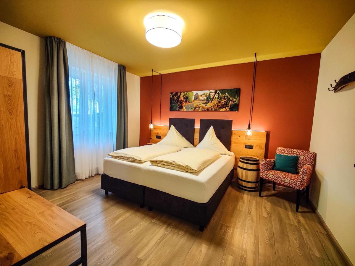 Casa Palatina Bed & Breakfast Grosskarlbach Eksteriør bilde